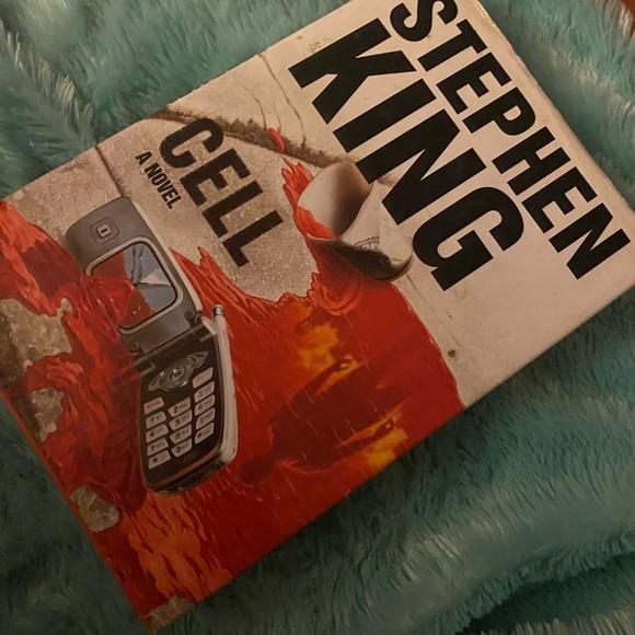Stephen King Cell A novel - Picture 2 of 4